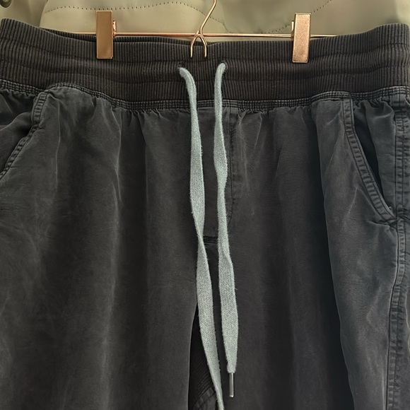 Aerie women’s joggers - Picture 2 of 3